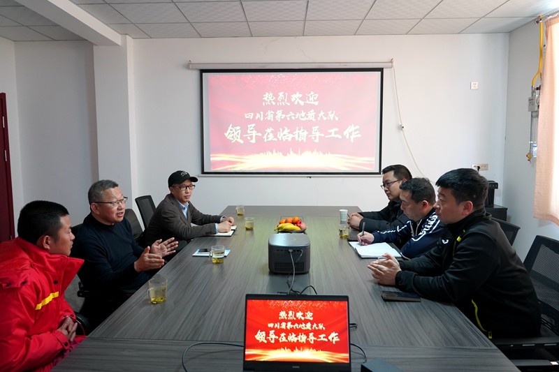 5座谈_800.jpg