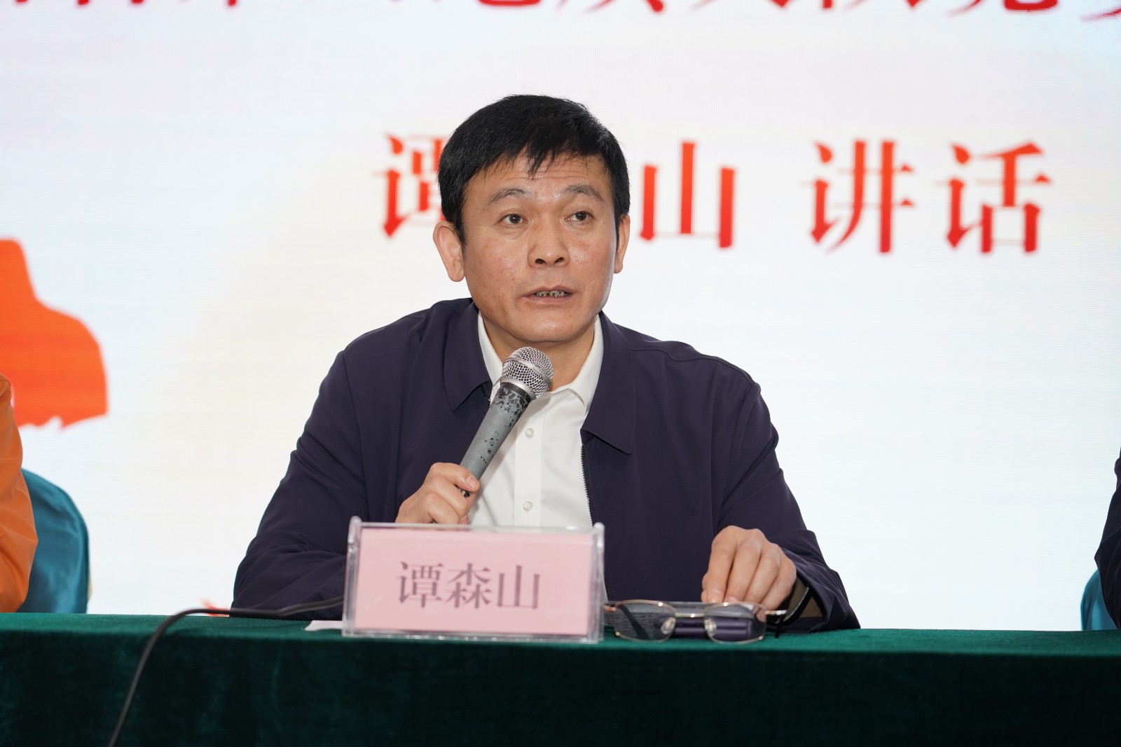 1777604563424409.jpg 谭队.JPG