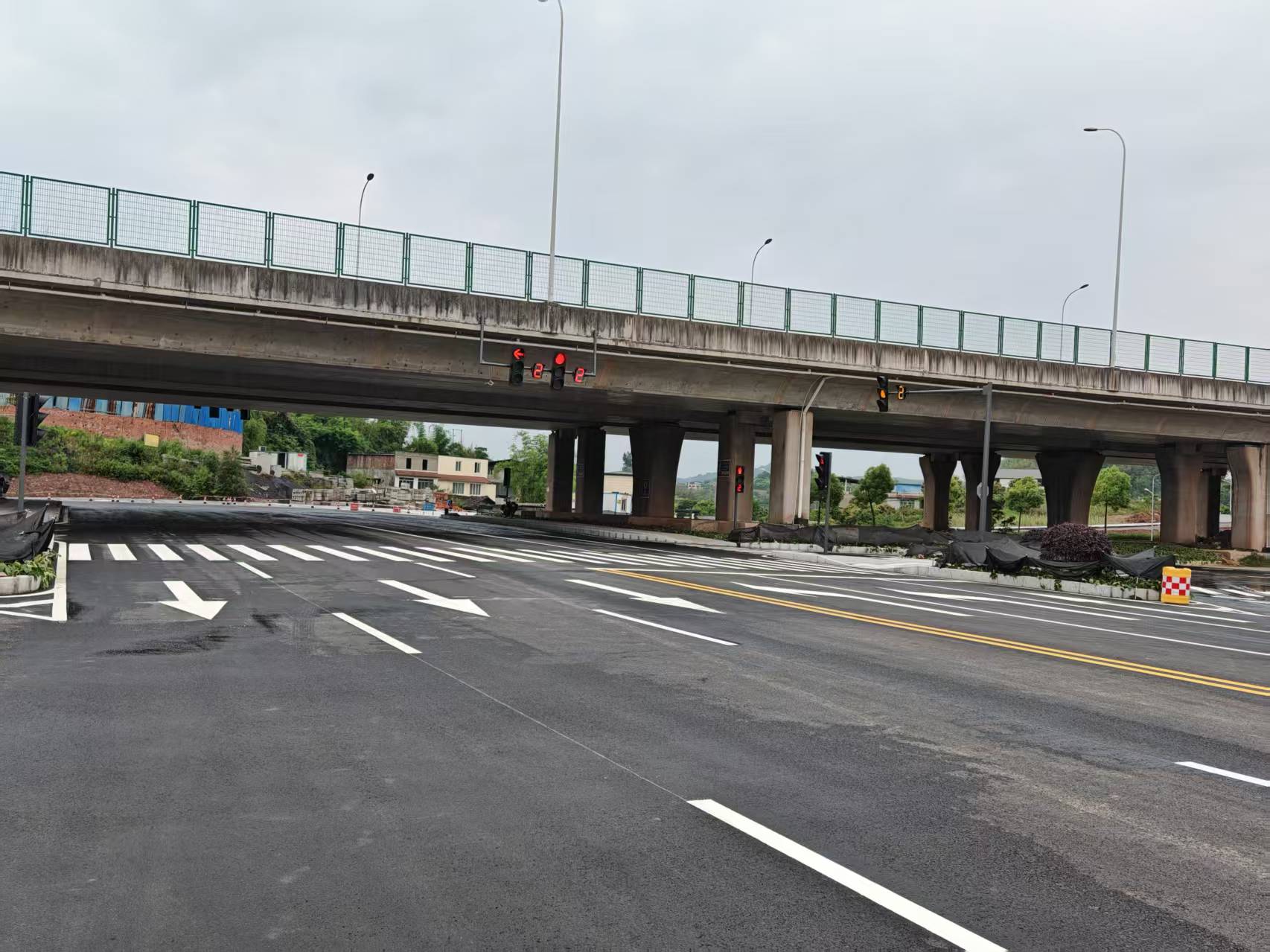 1778148339581165.jpg 2纳溪区倒流河道路工程施工完毕.jpg