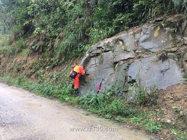 邻水县地热水资源调野外查