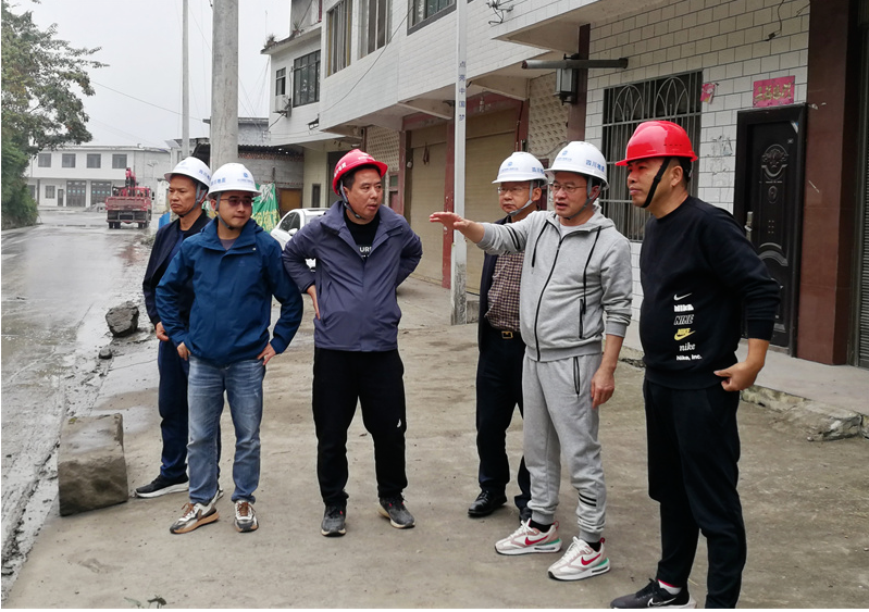 戴敬儒到叙永县S438线“7.26”水毁应急抢险救灾工程地灾治理点检查安全质量工作