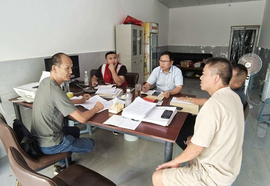 罗海东一行深入华蓥市2024年度地质灾害综合治理项目（二标段）检查指导工作